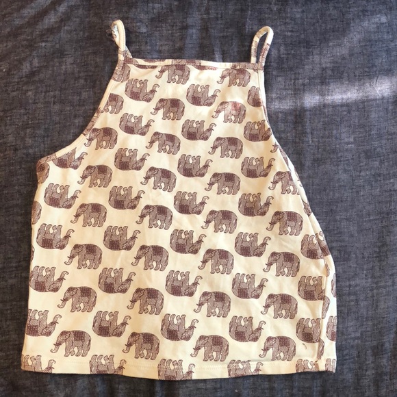 Forever 21 Tops - Elephant crop top